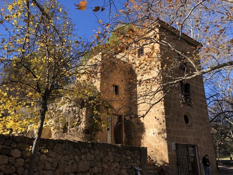 Torreón de los Templarios en las Fuentes del Marqués